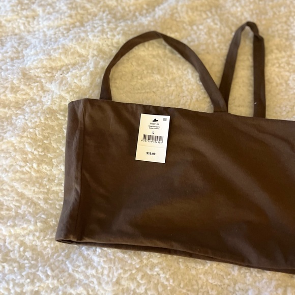 A line mini skirt with slit ( top is free with the skirt ) - Picture 5 of 6